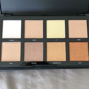 Brand new highlighter pallet